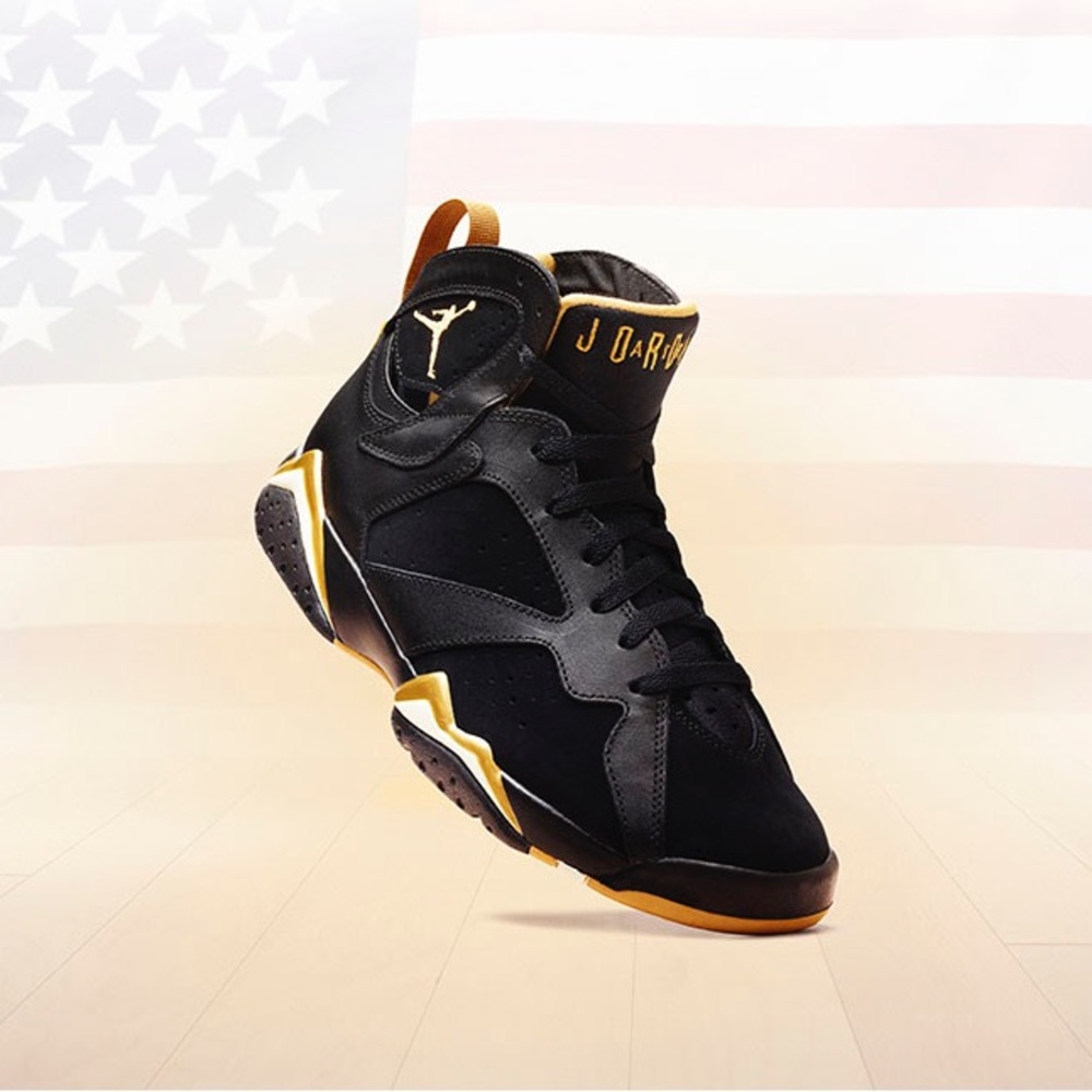 Jordan 7 “Golden Moments Pack” size 11.5